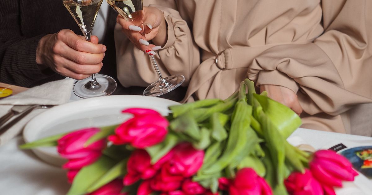 Anniversary Gift Ideas by Year: A Complete Guide