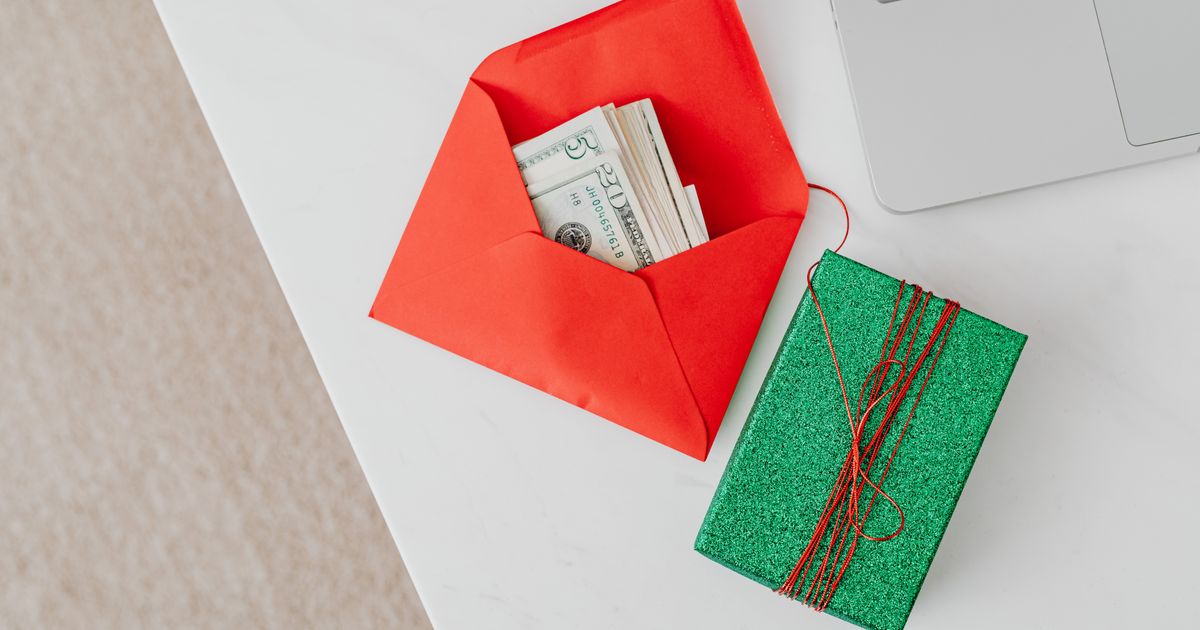 How to Ask for Money Instead of Gifts (Without It Feeling Awkward)