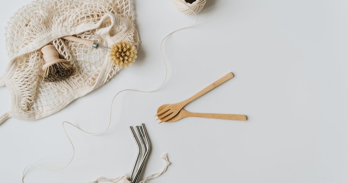 How Many Items Should Be on Your Wedding Registry?