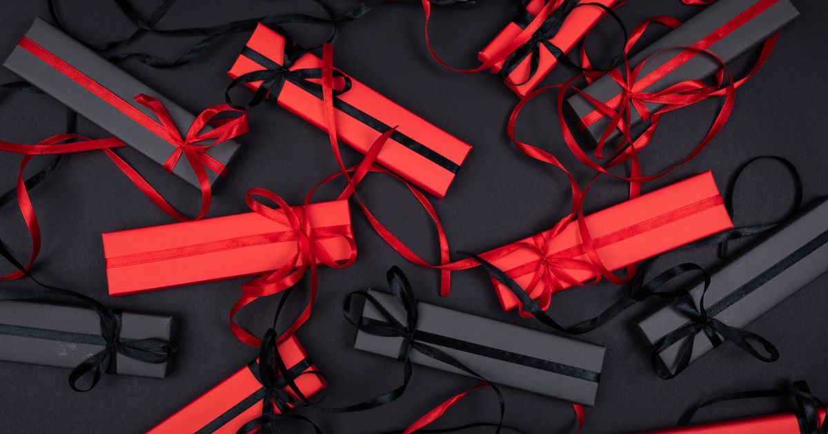 Group Gifting Done Right: How to Split a Big Present