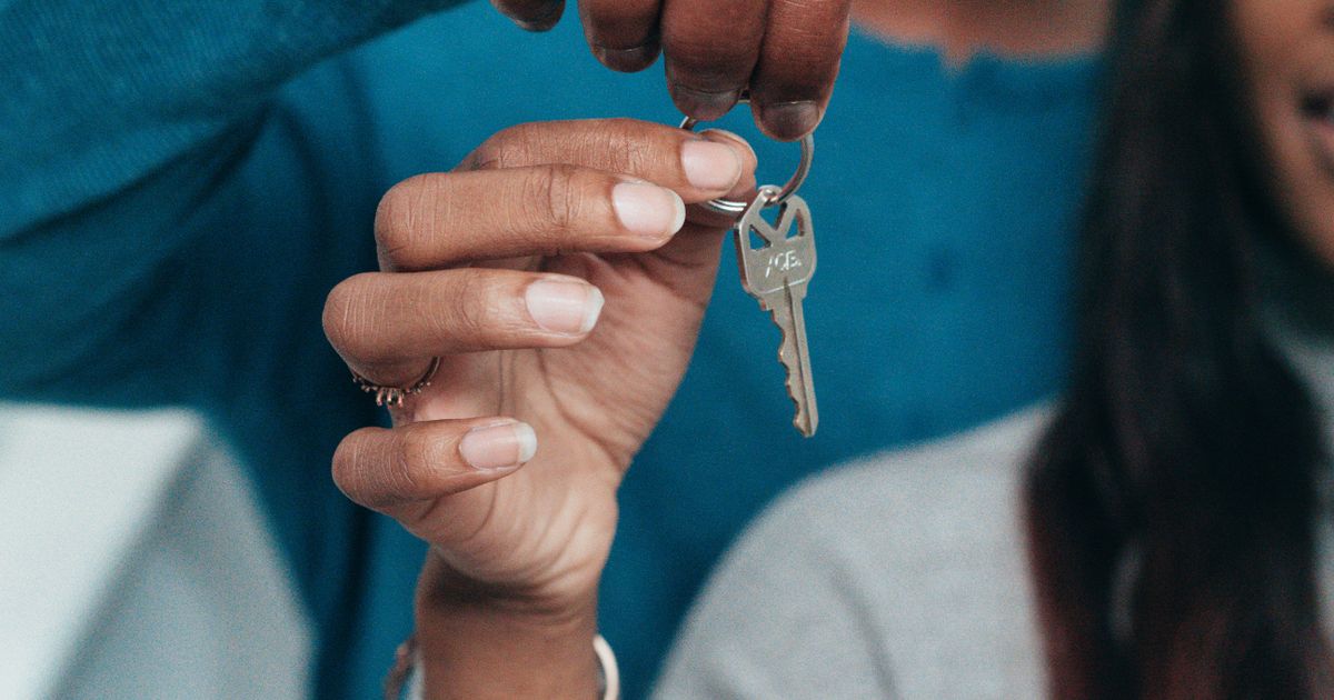 Housewarming Gift Ideas for New Homeowners