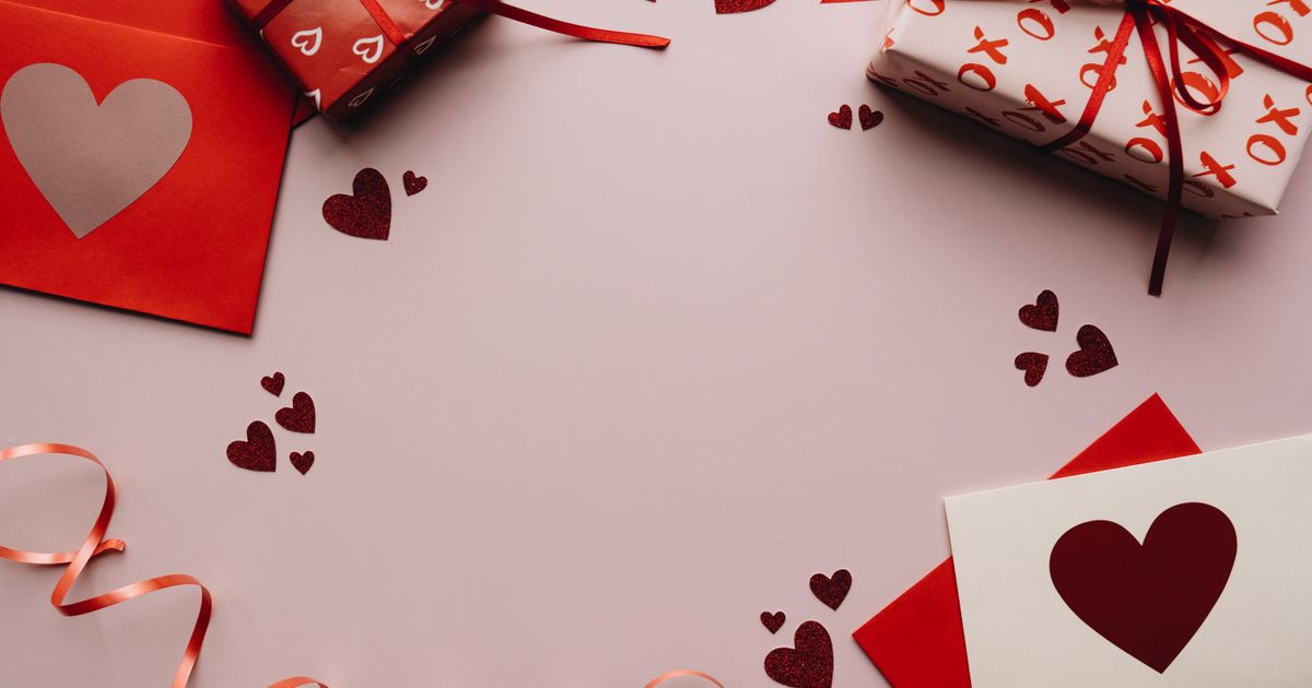 Gift Cards Are Lazy and Everyone Knows It